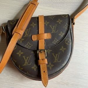 Louis Vuitton vintage cross body
